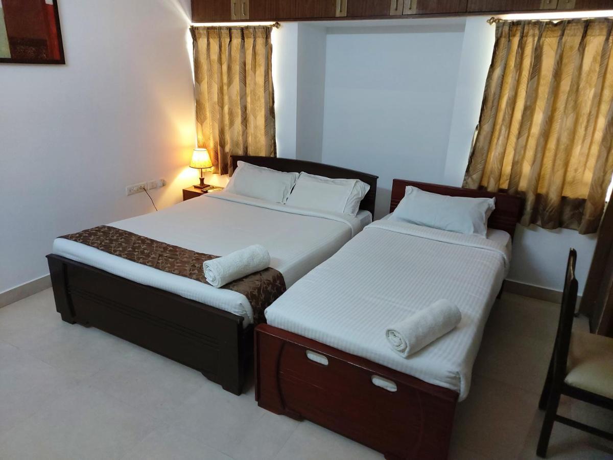 Отель Avuraa Hospitality India Ченнаи Экстерьер фото